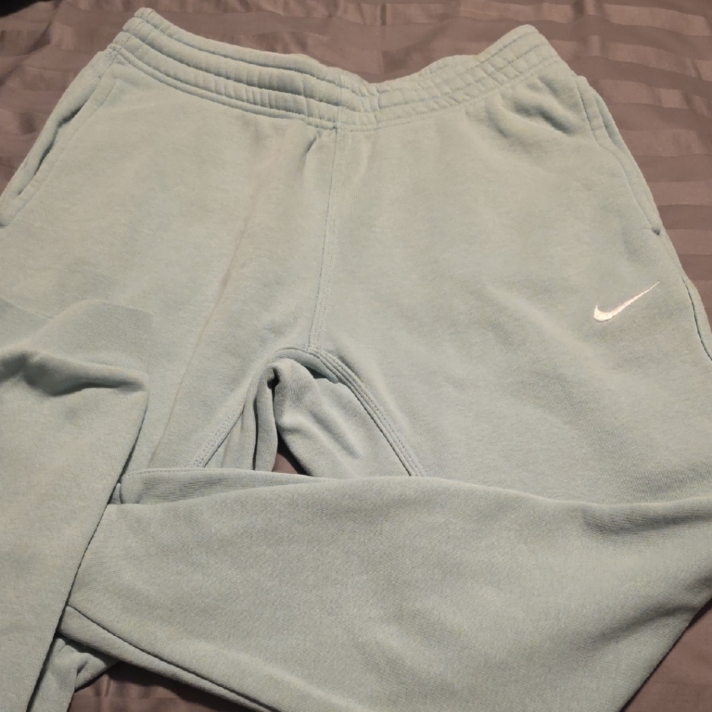 Nike Mens Sage Green Joggers